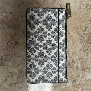 Kate Spade Black and White Floral Wallet